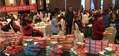 朝耕暮耘乐竞平台_乐竞（中国）人，黔山苗岭奏凯歌