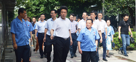 成都市纪委书记王川红到成都乐竞平台_乐竞（中国）集团调研