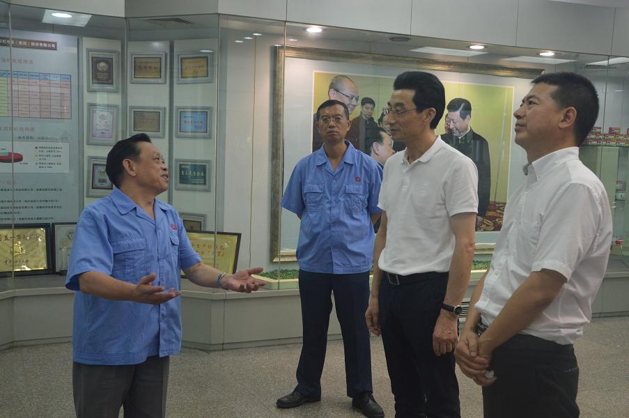 成都市工商联主席梁伟、党组书记黎邦华等领导到成都乐竞平台_乐竞（中国）集团调研