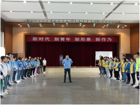 成都乐竞平台_乐竞（中国）集团新青年拓展活动