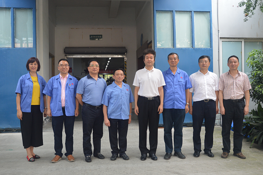 成都市纪委王川红书记到成都乐竞平台_乐竞（中国）集团调研