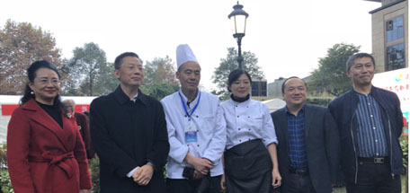 成都乐竞平台_乐竞（中国）集团首次出战成都百万职工技能大赛中式烹饪大赛