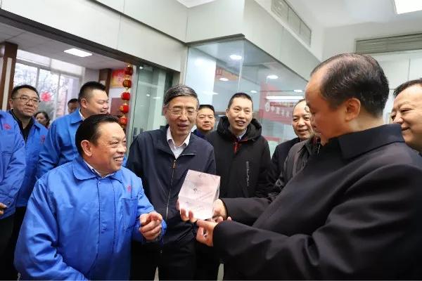 成都市政协主席李仲彬莅临成都乐竞平台_乐竞（中国）集团调研民营经济健康发展大会贯彻落实情况