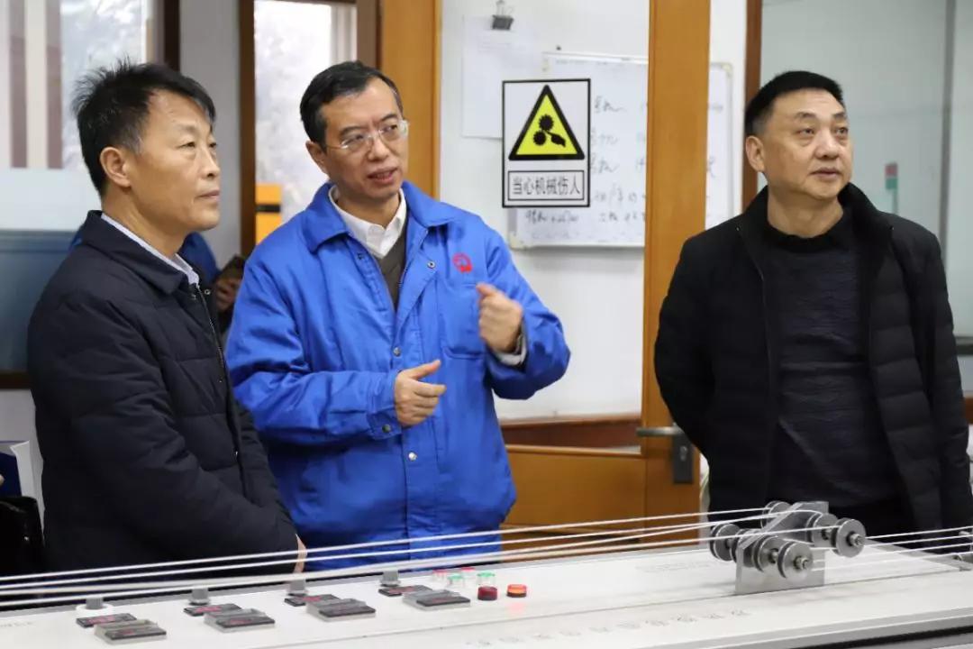 富平县领导一行赴成都乐竞平台_乐竞（中国）集团交流学习