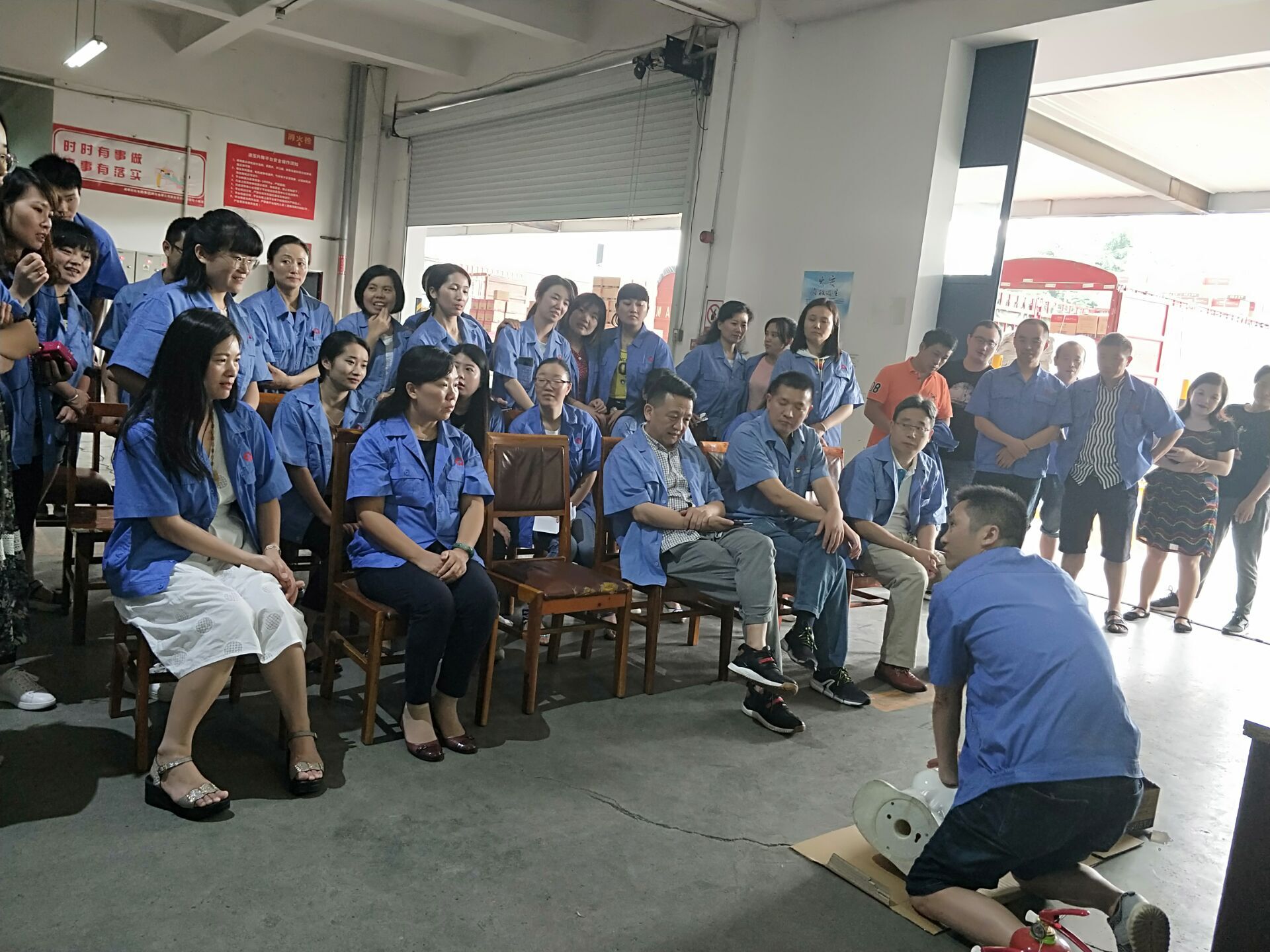成都乐竞平台_乐竞（中国）集团营销中心消防培训及演练
