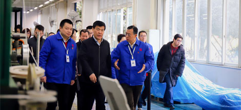 成都市委副书记、市长罗强莅临成都乐竞平台_乐竞（中国）集团走访慰问