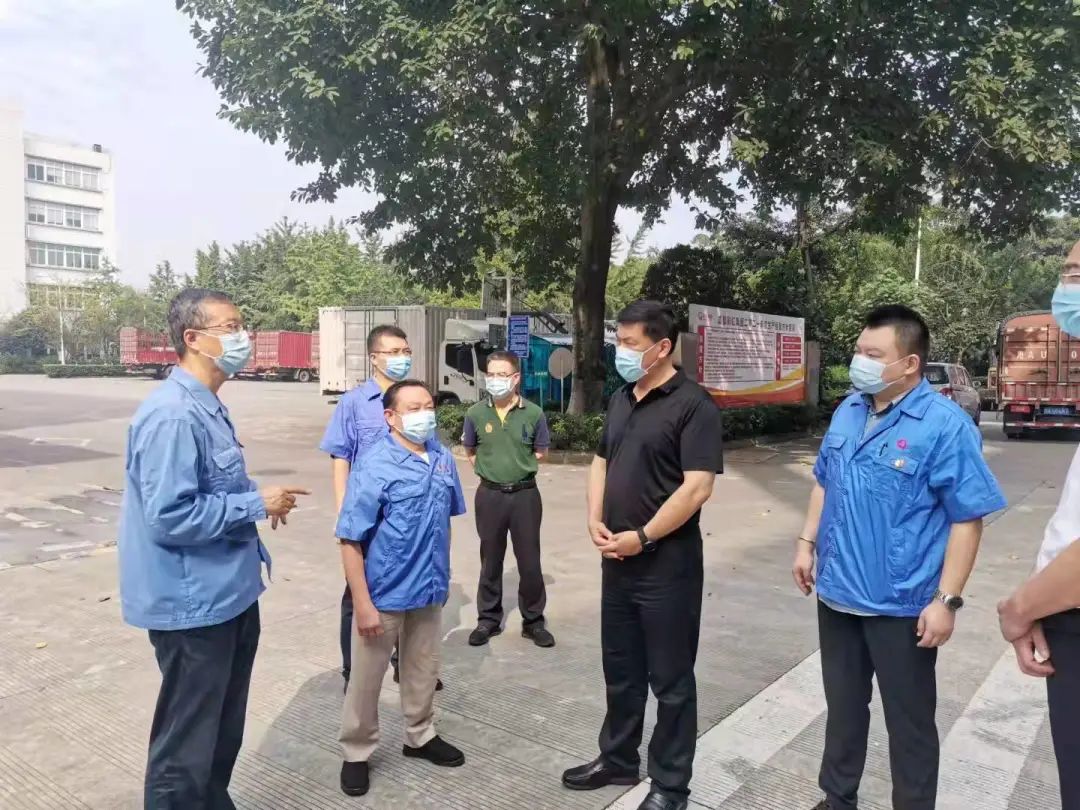 四川省副省长罗强一行领导到成都乐竞平台_乐竞（中国）集团指导生产安全工作