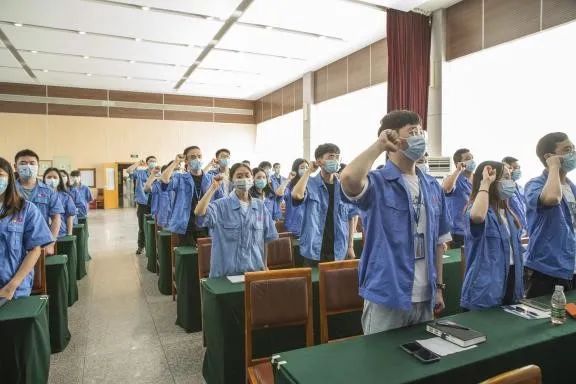 成都乐竞平台_乐竞（中国）集团召开2022年团员大会暨团委换届选举会议